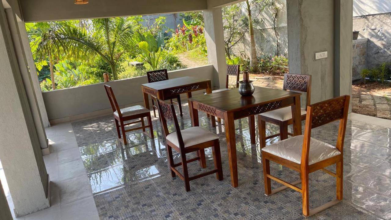 Hotel Antharyamin Thiruvananthapuram Esterno foto