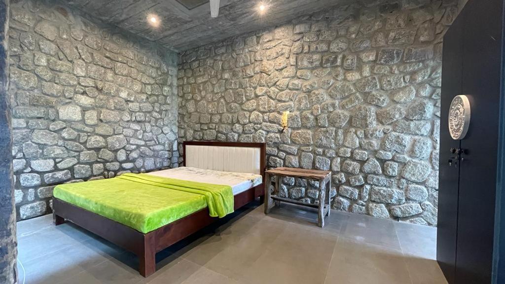 Hotel Antharyamin Thiruvananthapuram Esterno foto