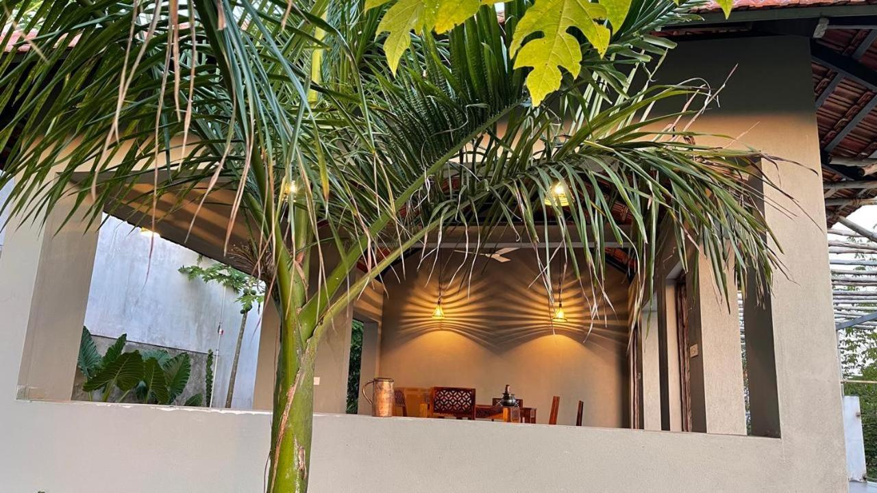 Hotel Antharyamin Thiruvananthapuram Esterno foto