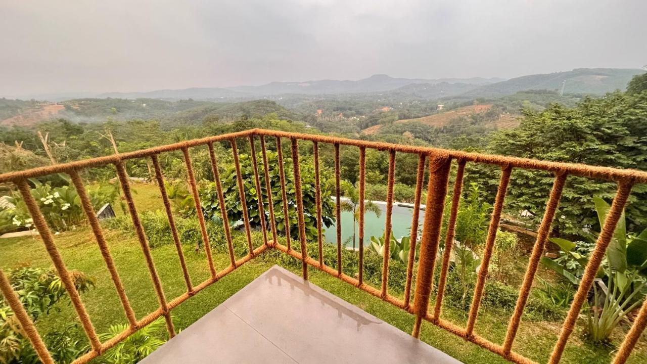 Hotel Antharyamin Thiruvananthapuram Esterno foto